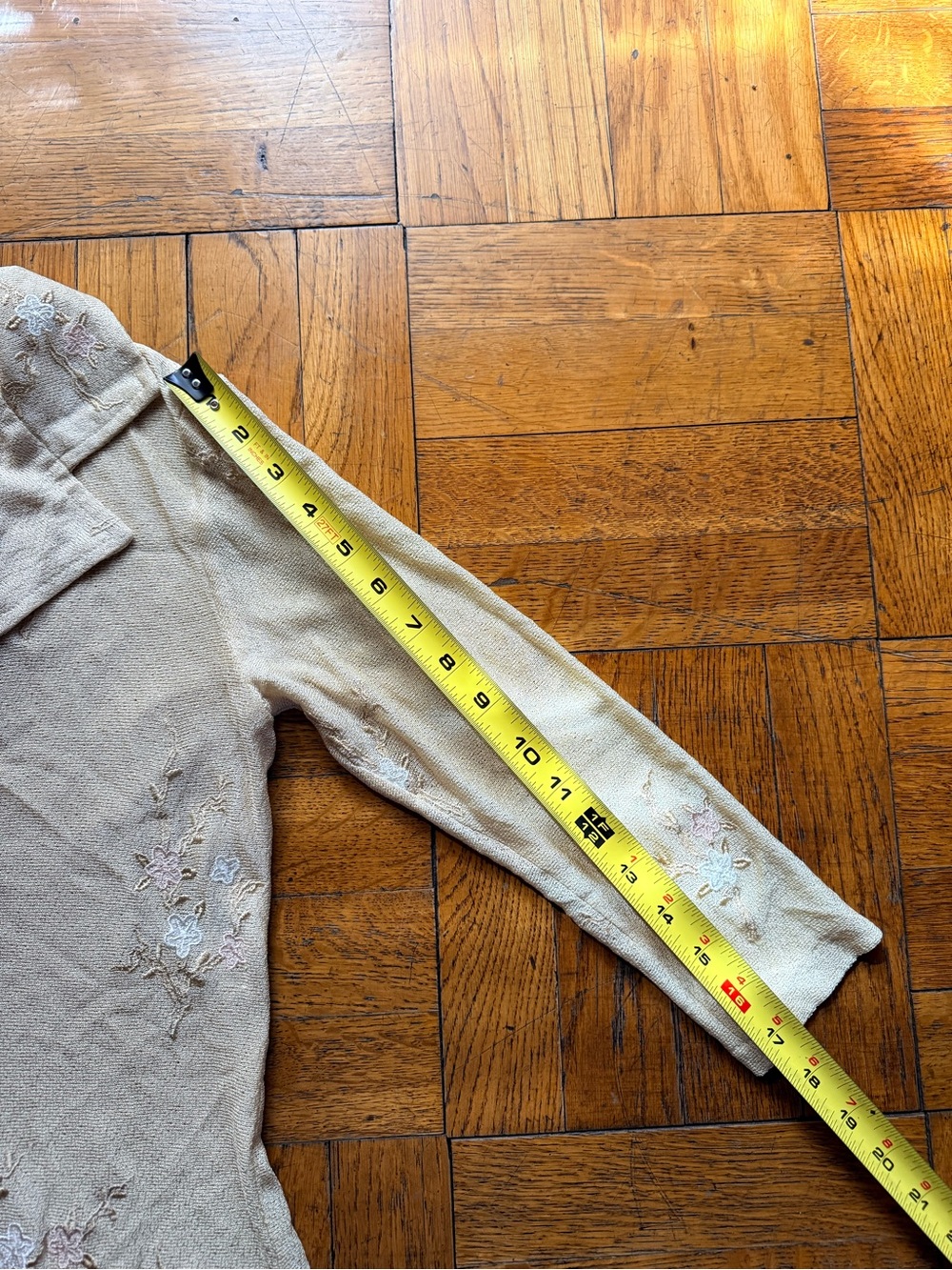 Vintage Privilege Paris Top - Picture 5 of 6